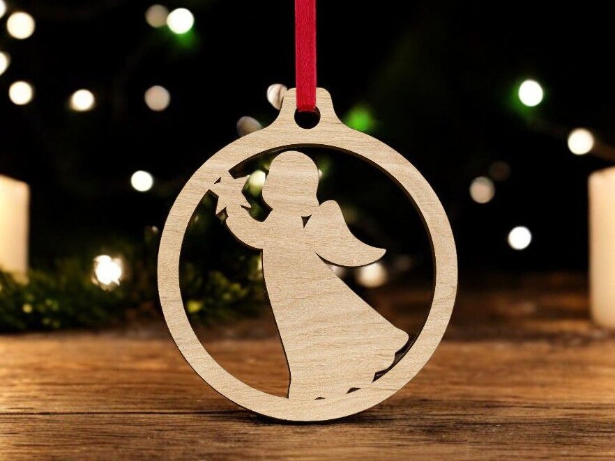 Intra απο ξύλο plywood 3mm-4mm πάχος – Μωρό άγγελος με χριστουγεννιάτικο μπιχλιμπίδι αστεριών 15x20 cm INTRAVECTRY-MY542449