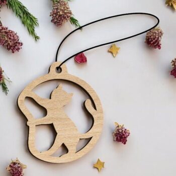 Intra απο ξύλο plywood 3mm-4mm πάχος – Κρεμαστό μπιχλιμπίδι για χριστουγεννιάτικο δέντρο 15x15 cm INTRAVECTRY-MY542564 - Image 1