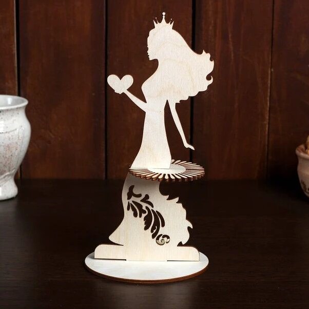 Intra απο ξύλο plywood 3mm-4mm πάχος – Στεφμένη νύφη με θήκη χαρτοπετσέτας καρδιάς 40x40 cm INTRAVECTRY-MY543439