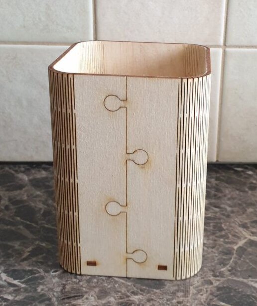 1759009542_laser-cut-wooden-utensil-holder-wit_1