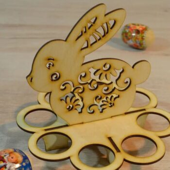 Intra απο ξύλο plywood 3mm-4mm πάχος – Λουλουδάτο λαγουδάκι με βάση στήριξης πασχαλινών αυγών 15x20 cm INTRAVECTRY-MY547723 - Image 1