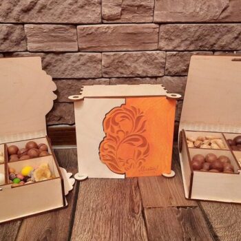 Intra απο ξύλο plywood 3mm-4mm πάχος – Κουτί δώρου ξηρών φρούτων για τις 8 Μαρτίου 10x10 cm INTRAVECTRY-MY544823 - Image 1