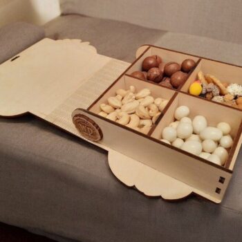 Intra απο ξύλο plywood 3mm-4mm πάχος – Κουτί δώρου ξηρών φρούτων για τις 8 Μαρτίου 10x10 cm INTRAVECTRY-MY544823 - Image 4