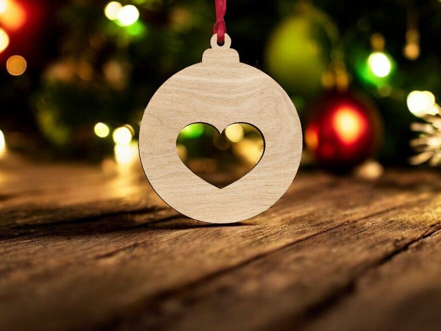 Intra απο ξύλο plywood 3mm-4mm πάχος – Χριστουγεννιάτικο δέντρο μπάλα με καρδιά 40x40 cm INTRAVECTRY-MY546643