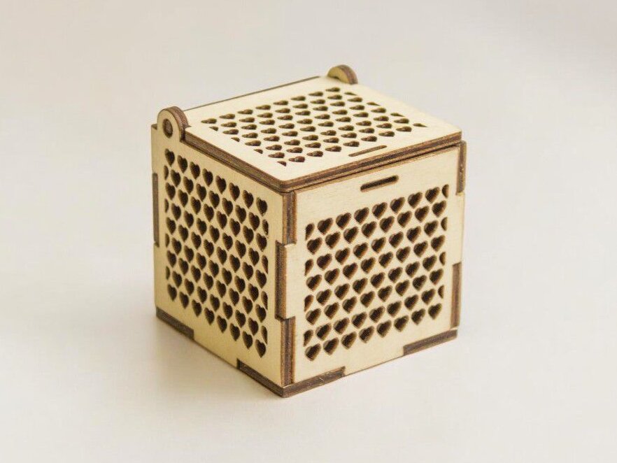 Intra απο ξύλο plywood 3mm-4mm πάχος – Ξύλινο κουτί κοσμημάτων με καρδιές 25x25 cm INTRAVECTRY-MY553881