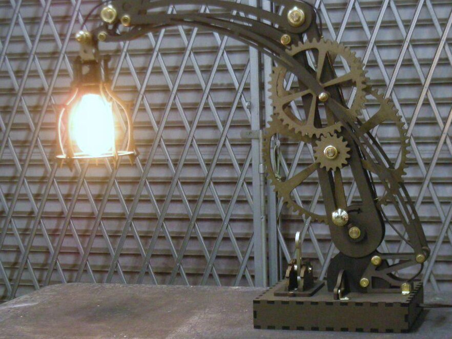 Intra απο ξύλο plywood 3mm-4mm πάχος – Μηχανικό Επιτραπέζιο Φωτιστικό Woodpunk 12x15 cm INTRAVECTRY-MY543868