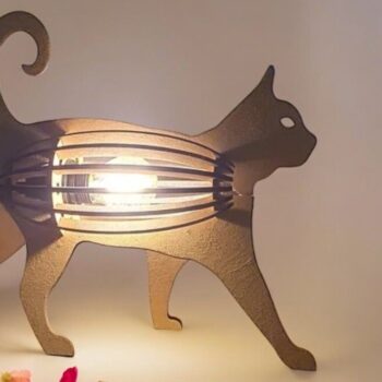 Intra απο ξύλο plywood 3mm-4mm πάχος – Ξύλινο επιτραπέζιο φωτιστικό σε σχήμα γάτας 15x20 cm INTRAVECTRY-MY544425 - Image 2