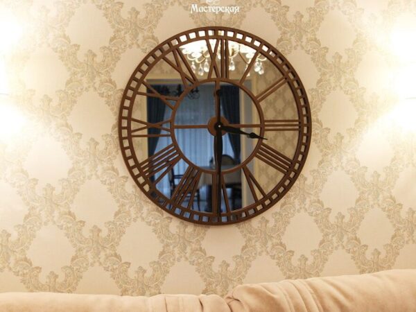 1759010774_laser-cut-roman-numera_1