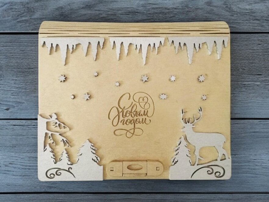 Intra απο ξύλο plywood 3mm-4mm πάχος – Χριστουγεννιάτικη συσκευασία δώρου με κλειδαριά 20x20 cm INTRAVECTRY-MY543650