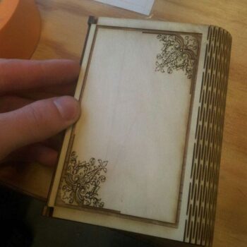 Intra απο ξύλο plywood 3mm-4mm πάχος – Κουτί βιβλίου με floral χαρακτικό 45x50 cm INTRAVECTRY-MY558733 - Image 2