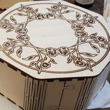 Intra απο ξύλο plywood 3mm-4mm πάχος – Ξύλινο κουτί μεντεσέδων Octagon Living 30x35 cm INTRAVECTRY-MY546324 - Image 3