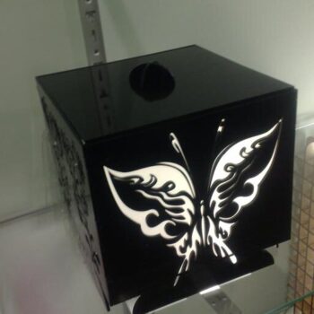 Intra απο ξύλο plywood 3mm-4mm πάχος – Πεταλούδα Ξύλινο Νυχτερινό Light Box 10x10 cm INTRAVECTRY-MY560271 - Image 1