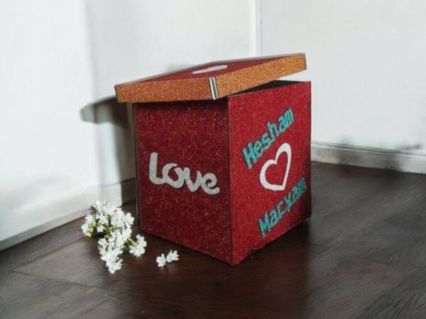 1759011188_laser-cut-wooden-valentines-_1