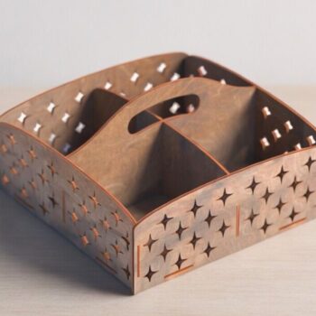 Intra απο ξύλο plywood 3mm-4mm πάχος – Δίσκος σερβιρίσματος 4 διαμερισμάτων με ξύλο λαβής 40x45 cm INTRAVECTRY-MY545017 - Image 1