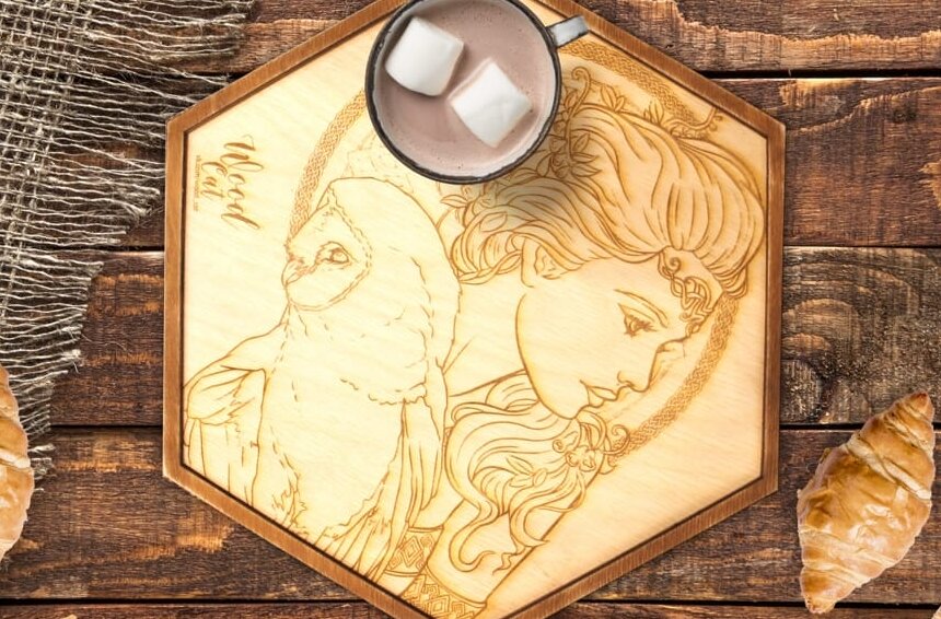 Intra απο ξύλο plywood 3mm-4mm πάχος – Ξύλινο εγχάρακτο εξάγωνο δίσκο 20x25 cm INTRAVECTRY-MY554805