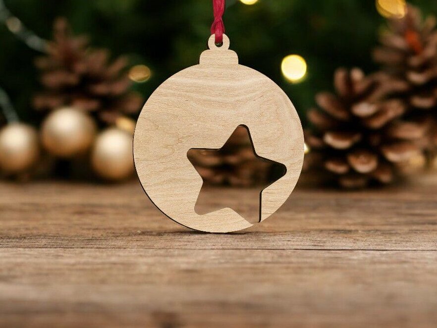 Intra απο ξύλο plywood 3mm-4mm πάχος – Κρεμαστό χριστουγεννιάτικο δέντρο με αστέρι 25x25 cm INTRAVECTRY-MY546644