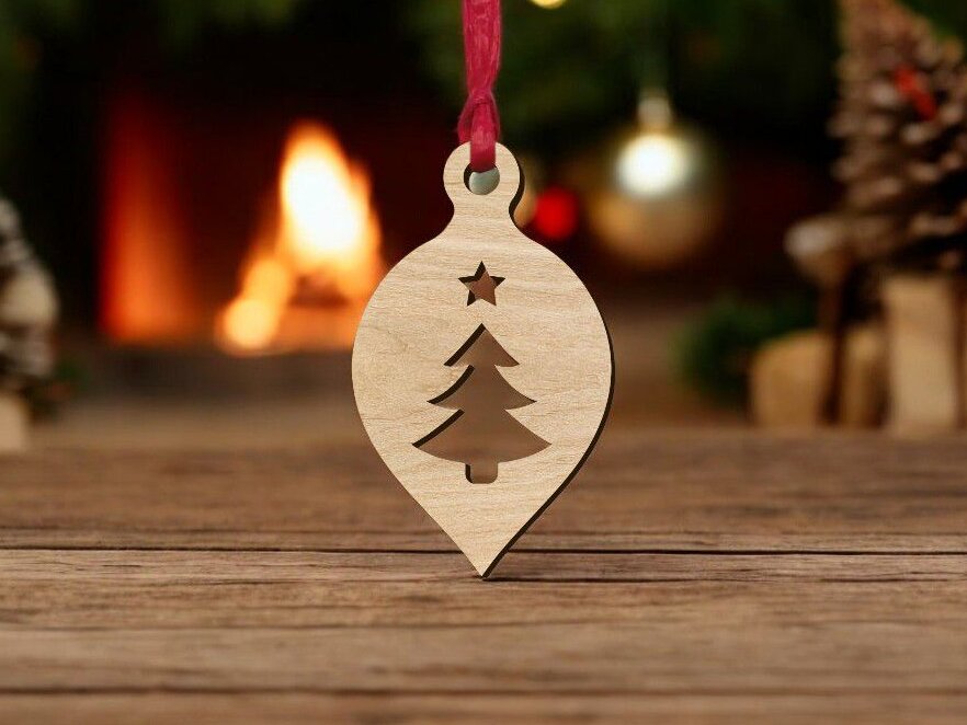 Intra απο ξύλο plywood 3mm-4mm πάχος – Οβάλ στολίδι με χριστουγεννιάτικο δέντρο και αστέρι 40x40 cm INTRAVECTRY-MY548313