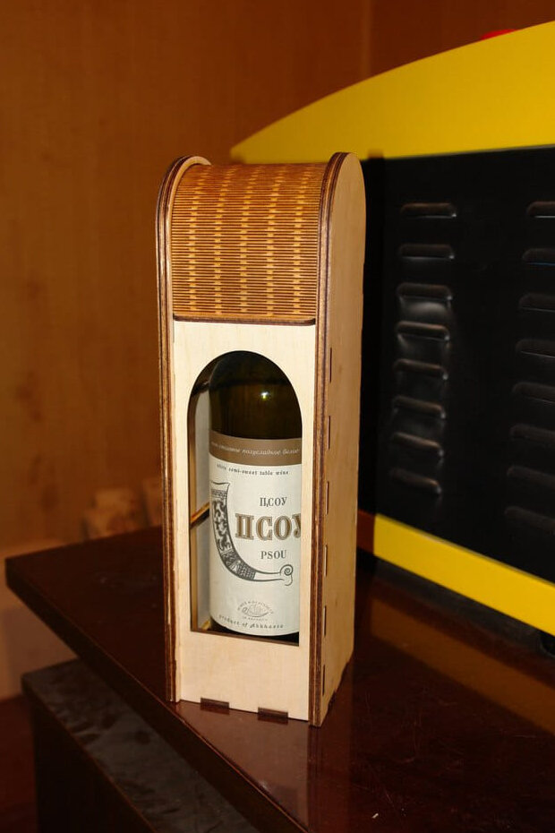 Intra απο ξύλο plywood 3mm-4mm πάχος – Κουτί κρασιού από κόντρα πλακέ με λίμα οθόνης 25x30 cm INTRAVECTRY-MY544128