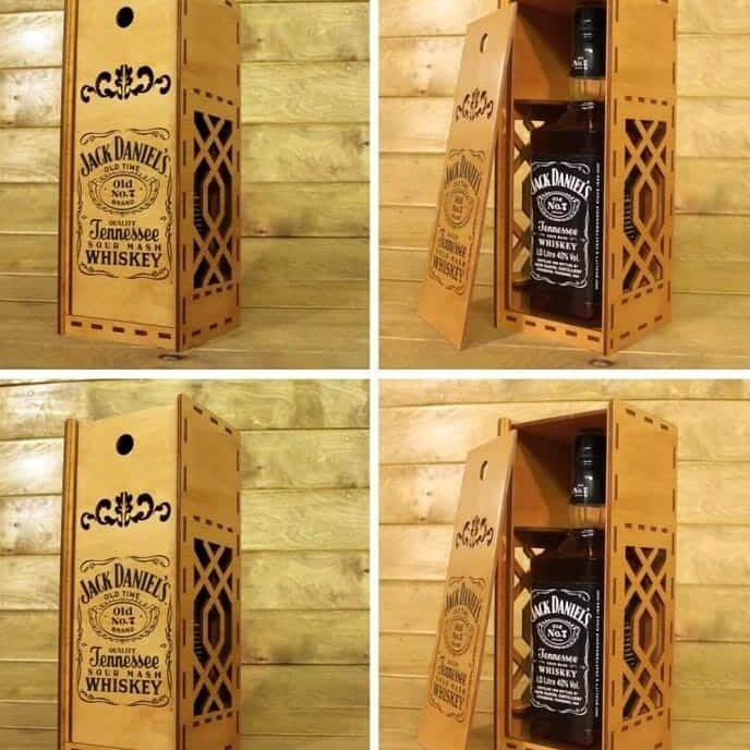 Intra απο ξύλο plywood 3mm-4mm πάχος – Χαραγμένο κουτί μπουκαλιού ουίσκι Jack Daniels με συρόμενο καπάκι 10x10 cm INTRAVECTRY-MY544047