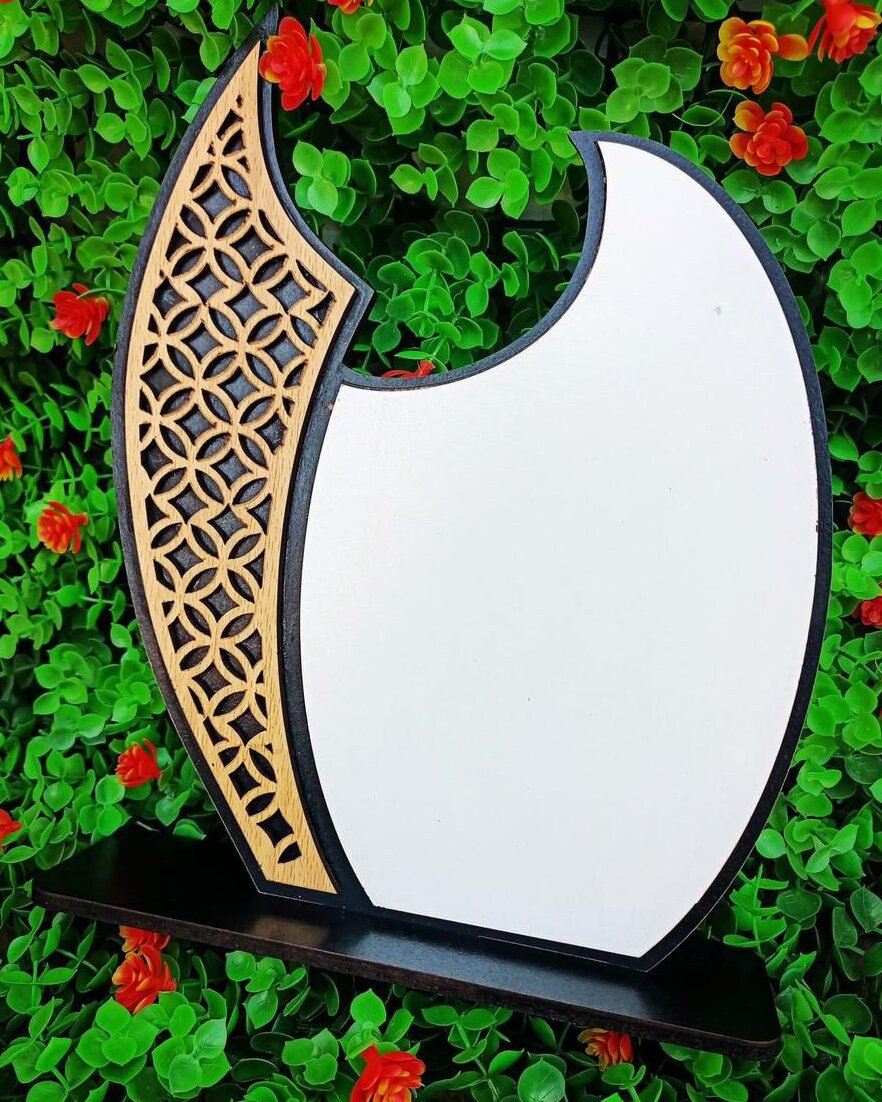 Intra απο ξύλο plywood 3mm-4mm πάχος – ξύλο CDR 2,5 mm Appreciation Award Shield 15x15 cm INTRAVECTRY-MY547538