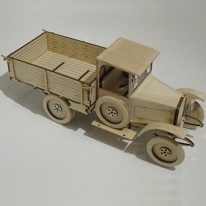 Intra απο ξύλο plywood 3mm-4mm πάχος – ξύλο Ξύλινου Μοντέλου Φορτηγού Gaz Cargo 20x25 cm INTRAVECTRY-MY544481
