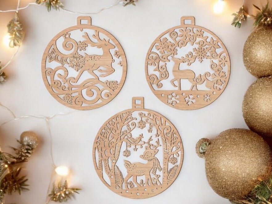 Intra απο ξύλο plywood 3mm-4mm πάχος – Χριστουγεννιάτικα στολίδια από ελάφια 30x35 cm INTRAVECTRY-MY553994