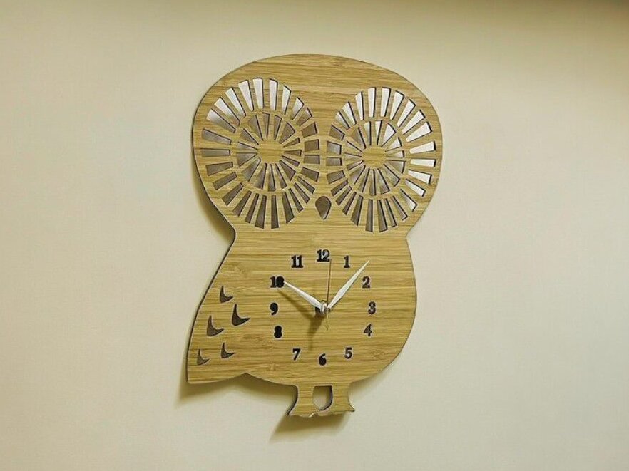 Intra απο ξύλο plywood 3mm-4mm πάχος – Ξύλινο ρολόι τοίχου κουκουβάγια 50x60 cm INTRAVECTRY-MY560139