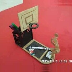 Intra απο ξύλο plywood 3mm-4mm πάχος – ξύλο θήκης στυλό με θέμα το γήπεδο μπάσκετ 30x30 cm INTRAVECTRY-MY547660