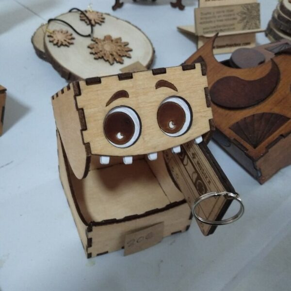 1759013982_laser-cut-mini-mon_1