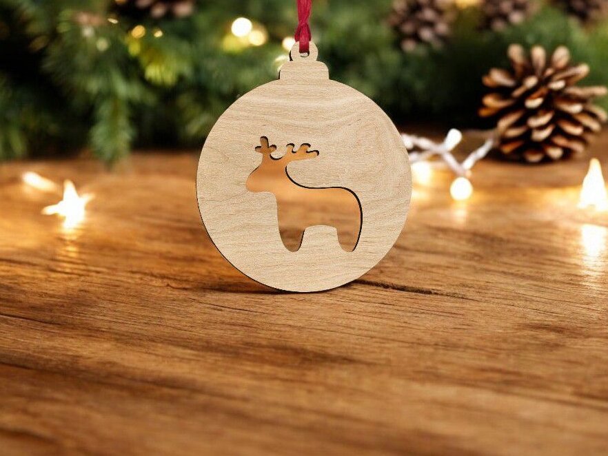 Intra απο ξύλο plywood 3mm-4mm πάχος – Χαριτωμένο χριστουγεννιάτικο μπιχλιμπίδι αλκών 25x25 cm INTRAVECTRY-MY546639