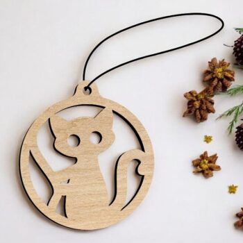 Intra απο ξύλο plywood 3mm-4mm πάχος – Χριστουγεννιάτικη μπάλα γάτας 12x15 cm INTRAVECTRY-MY553443 - Image 1