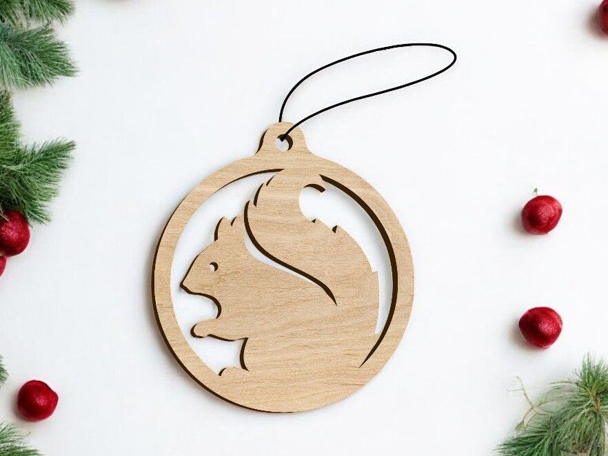 Intra απο ξύλο plywood 3mm-4mm πάχος – Χριστουγεννιάτικο στολίδι σκίουρου 40x40 cm INTRAVECTRY-MY545587