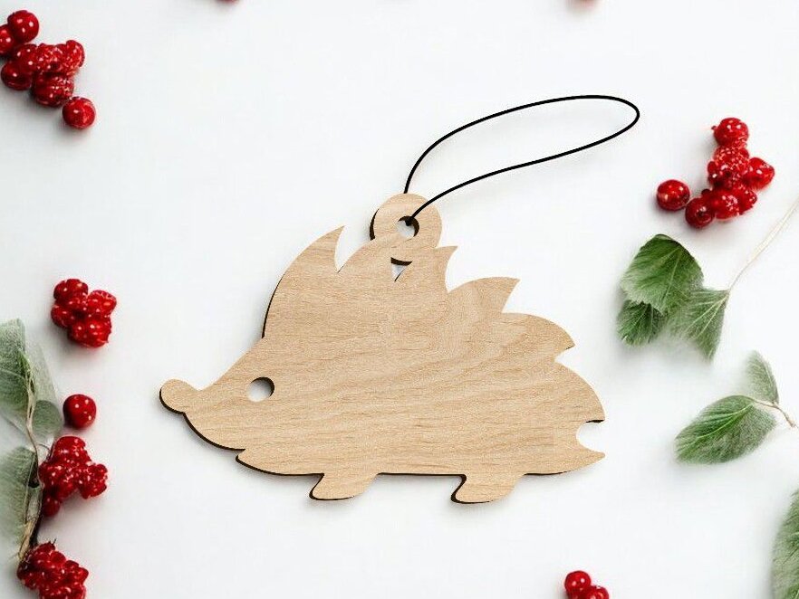 Intra απο ξύλο plywood 3mm-4mm πάχος – Σκαντζόχοιρος Χριστουγεννιάτικη διακόσμηση 12x15 cm INTRAVECTRY-MY551827