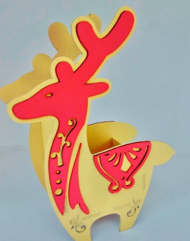 Intra απο ξύλο plywood 3mm-4mm πάχος – Πρότυπο βάσης μολυβιού τάρανδος για κοπή με λέιζερ 30x35 cm INTRAVECTRY-MY556269