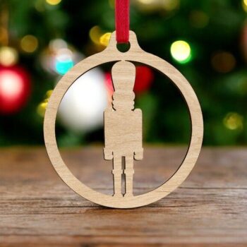 Intra απο ξύλο plywood 3mm-4mm πάχος – Χριστουγεννιάτικο μπιχλιμπίδι Καρυοθραύστη 50x60 cm INTRAVECTRY-MY548871 - Image 1