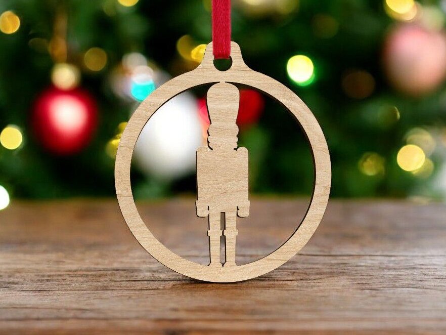 Intra απο ξύλο plywood 3mm-4mm πάχος – Χριστουγεννιάτικο μπιχλιμπίδι Καρυοθραύστη 45x50 cm INTRAVECTRY-MY551489