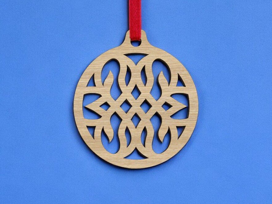 Intra απο ξύλο plywood 3mm-4mm πάχος – Χριστουγεννιάτικη μπάλα στολίδι 25x30 cm INTRAVECTRY-MY550667