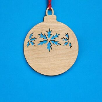 Intra απο ξύλο plywood 3mm-4mm πάχος – Floral σχέδιο Χριστουγεννιάτικη μπάλα 25x30 cm INTRAVECTRY-MY550691 - Image 2