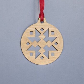 Intra απο ξύλο plywood 3mm-4mm πάχος – Μπιχλιμπίδι με νιφάδα χιονιού μοναδικής σχεδίασης 30x35 cm INTRAVECTRY-MY549414 - Image 2