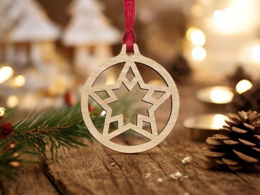 Intra απο ξύλο plywood 3mm-4mm πάχος – Στολίδι με μπάλα με αστέρι χιονιού 35x40 cm INTRAVECTRY-MY551555