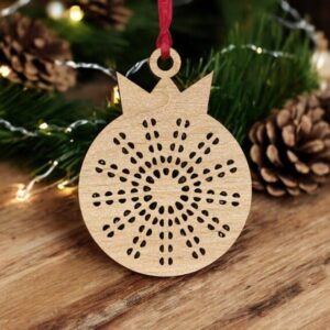 Intra απο ξύλο plywood 3mm-4mm πάχος – Διακοσμητική μπάλα Χριστουγεννιάτικου Δέντρου 35x40 cm INTRAVECTRY-MY546615