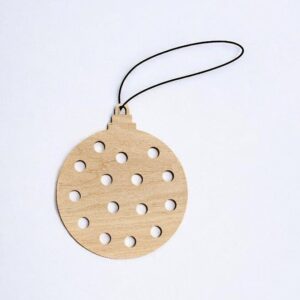 Intra απο ξύλο plywood 3mm-4mm πάχος – Χριστουγεννιάτικο μπιχλιμπίδι με μοτίβο κύκλου 10x10 cm INTRAVECTRY-MY559712