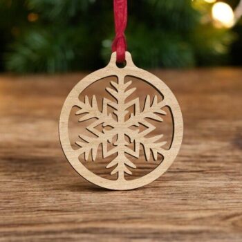 Intra απο ξύλο plywood 3mm-4mm πάχος – Χριστουγεννιάτικο στολίδι με νιφάδα χιονιού 15x15 cm INTRAVECTRY-MY552760 - Image 1