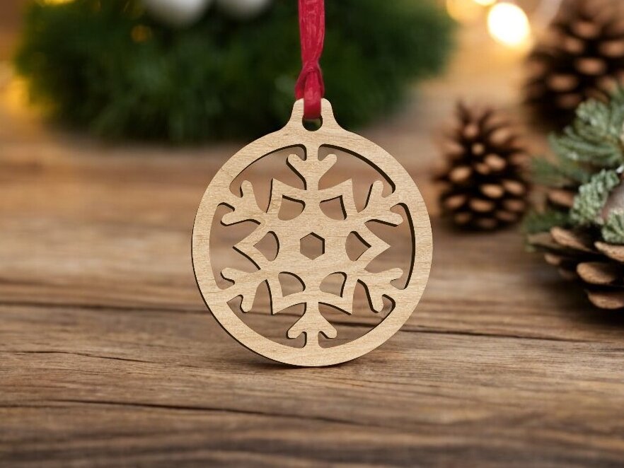 Intra απο ξύλο plywood 3mm-4mm πάχος – Χριστουγεννιάτικο στολίδι με νιφάδες χιονιού 45x50 cm INTRAVECTRY-MY549050