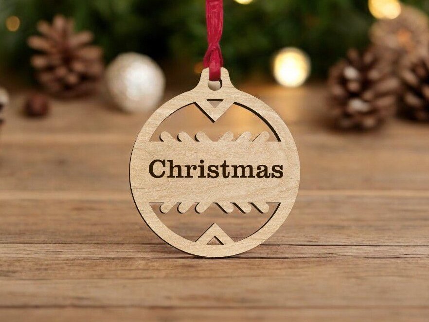 Intra απο ξύλο plywood 3mm-4mm πάχος – Προσωποποιημένο όνομα Χριστουγεννιάτικη Μπάλα 45x50 cm INTRAVECTRY-MY549080