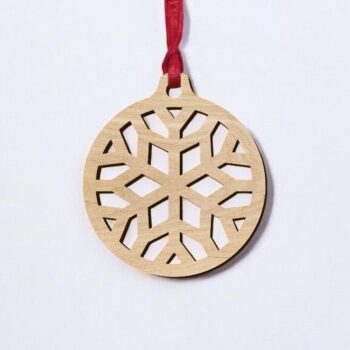 Intra απο ξύλο plywood 3mm-4mm πάχος – Ξύλινο στολίδι με σχέδιο νιφάδα χιονιού 10x10 cm INTRAVECTRY-MY546810 - Image 2