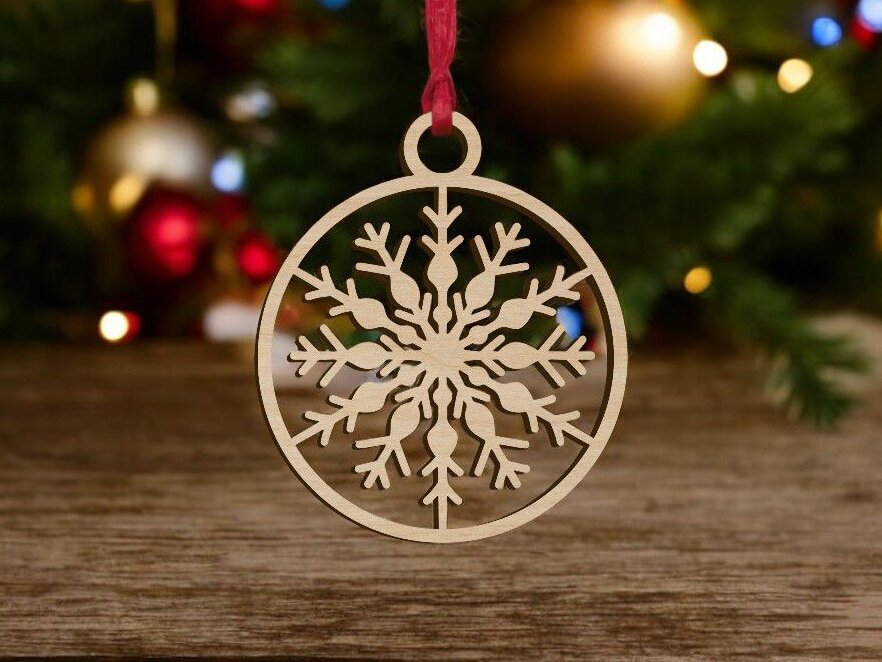 Intra απο ξύλο plywood 3mm-4mm πάχος – Μπάλα διακοσμήσεων με νιφάδες χιονιού 35x40 cm INTRAVECTRY-MY553496