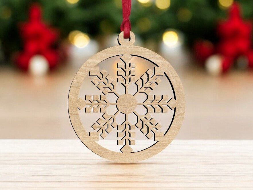 Intra απο ξύλο plywood 3mm-4mm πάχος – Χριστουγεννιάτικη μπάλα στολίδι με νιφάδα χιονιού 35x40 cm INTRAVECTRY-MY551892