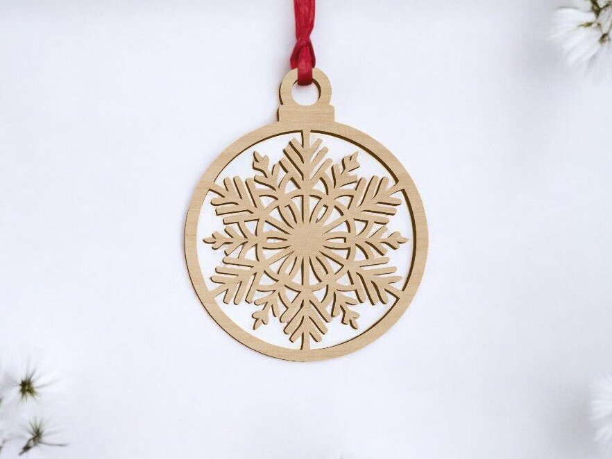 Intra απο ξύλο plywood 3mm-4mm πάχος – Χριστουγεννιάτικη διακόσμηση μπάλας με νιφάδες χιονιού 40x40 cm INTRAVECTRY-MY551041