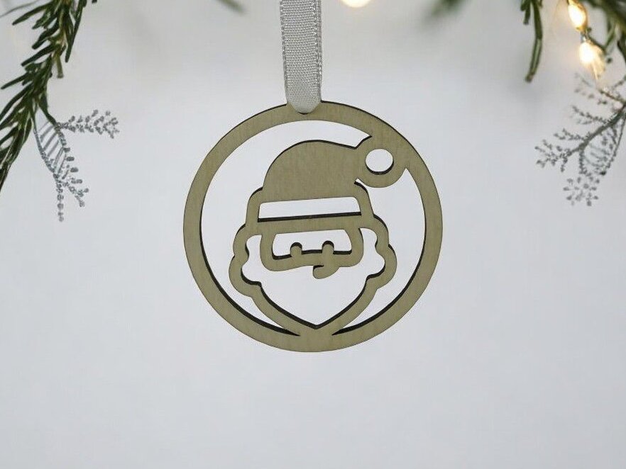 Intra απο ξύλο plywood 3mm-4mm πάχος – Χριστουγεννιάτικο μπιχλιμπίδι με το κεφάλι του Άγιου Βασίλη 45x50 cm INTRAVECTRY-MY550383